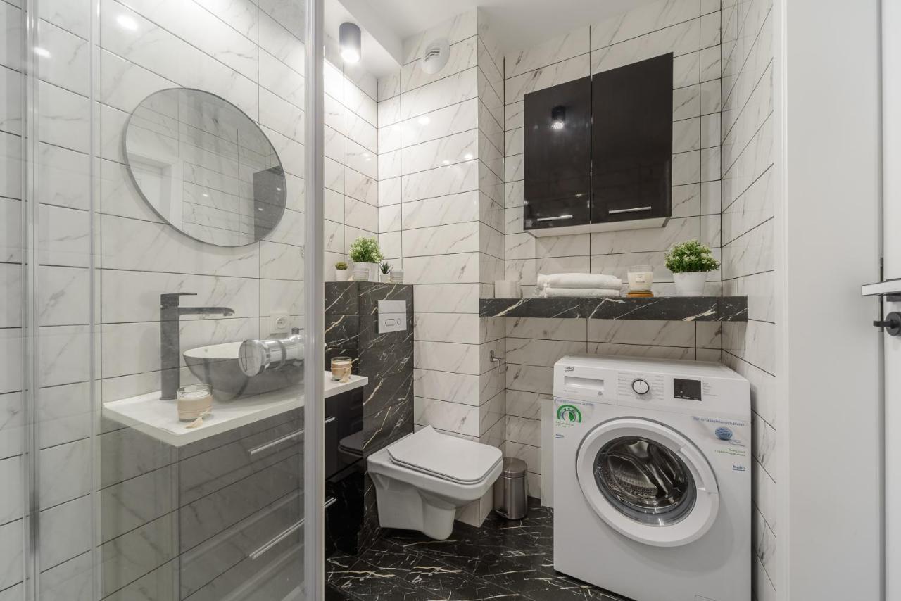 Lumina Cozy Apartments Manufaktura Лодз Екстериор снимка